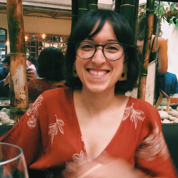 Meet your Posher, Christina - Picture 1 of 1